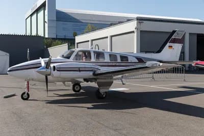 Beechcraft Baron G58 exterior
